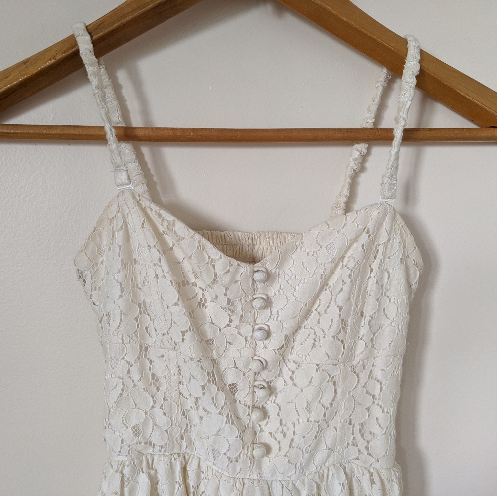 Aritzia lace dress